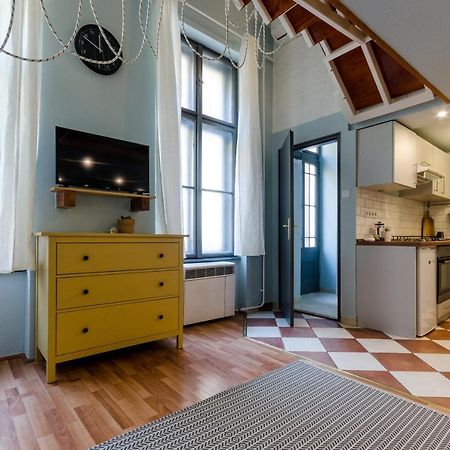 Paulay'S Studio Apartment In The City Center. 부다페스트 외부 사진